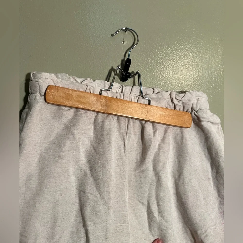 H&M Women's Size XS Culotte Pants Beige Linen Blend Cropped Wide Leg Pull On